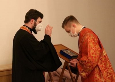 Студенты семинарии молились за праздничными богослужениями в кафедральном соборе Вологды