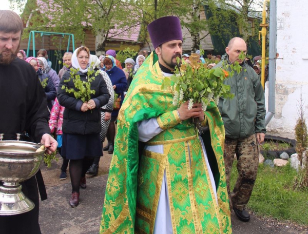 Приход Свято-Троицкого храма села Кубенское отметил престольный праздник