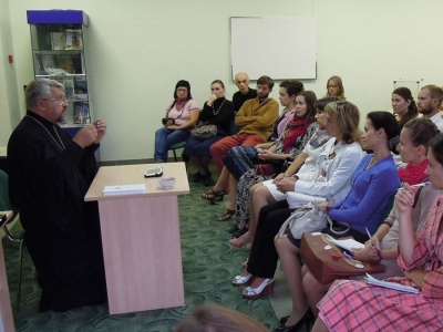 В Центральной библиотеке Череповца состоялся православный семейный лекторий