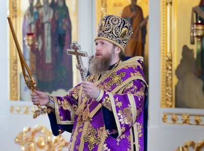 В день памяти святителя Григория Паламы митрополит Савва совершил Литургию в Воскресенском кафедральном соборе