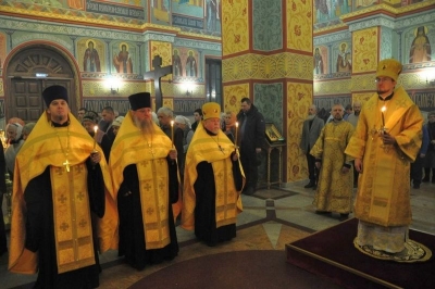 Епископ Флавиан возглавил богослужение в кафедральном соборе города Череповца