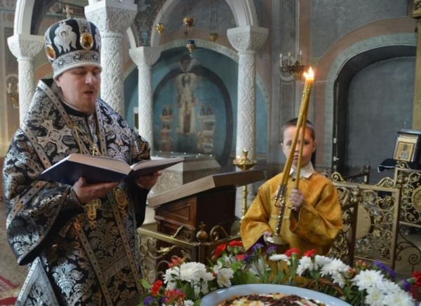 В пятницу первой седмицы Великого поста епископ Тарасий совершил Литургию Преждеосвященных Даров в Прокопьевском кафедральном соборе Великого Устюга