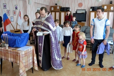 Протоиерей Георгий Осьминин окрестил детей, оставшихся без попечения родителей