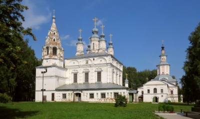 В Спасо-Преображенской церкви города Великого Устюга состоялся праздничный молебен