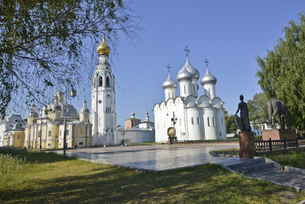 Митрополит Игнатий в воскресный день совершил Литургию в Софийском соборе Вологды