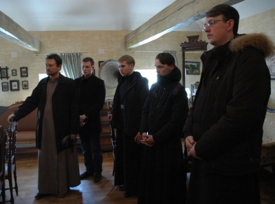 Состоялась экскурсия студентов Вологодской семинарии в «Резной Палисад»