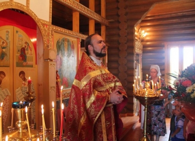 В день Владимирской иконы Божией Матери в Преображенском храме села Мякса состоялось богослужение