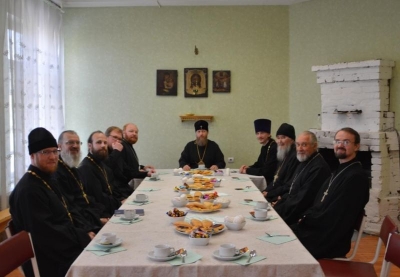 Владыка Савва в Епархиальном управлении Великоустюжской епархии провел встречу с духовенством