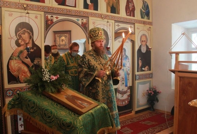 В день памяти преподобного Мартиниана Белоезерского в Сямском монастыре состоялось архиерейское богослужение