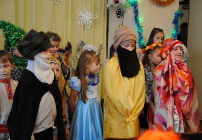 Как в воскресной школе Казанского храма Устюжны проводили Рождественскую елку