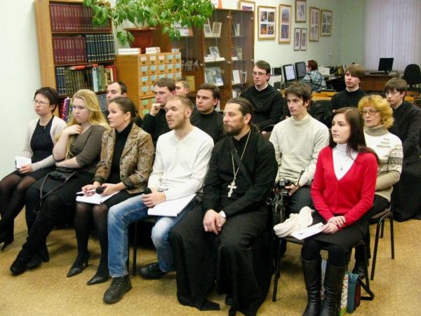 ﻿   Вологодские и волгоградские православные молодежные объединения делились опытом онлайн
