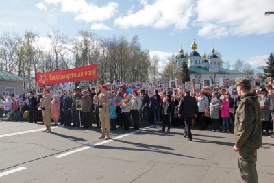 В день празднования 73-й годовщины Победы в Великой Отечественной войне 1941-1945 годов в Череповце прошел Бессмертный полк