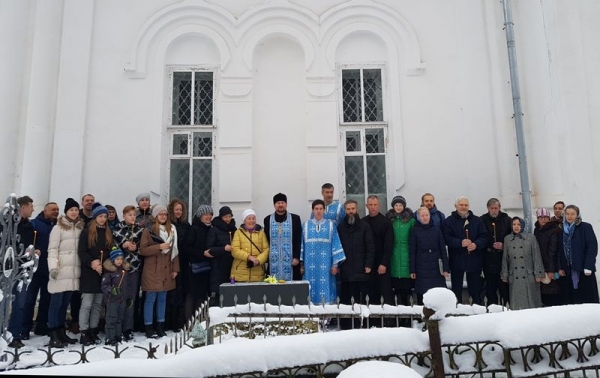 В день Казанской иконы Божией Матери в Лазаревском храме города Вологды почтили память его строителя