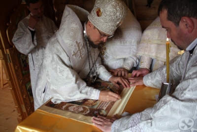 Епископ Флавиан совершил освящение нового храма в деревне Парфеново