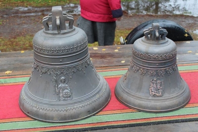 В селе Архангельском зазвучали новые колокола