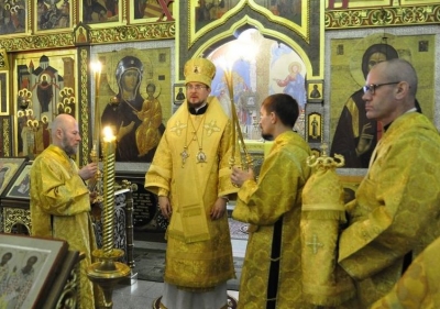 Епископ Флавиан совершил богослужение в Христорождественском храме города Череповца