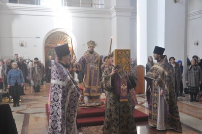 Епископ Флавиан совершил Литургию Преждеосвященных Даров