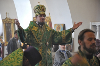В день памяти Святого Блаженного Василия, Христа ради юродивого, Московского чудотворца епископ Флавиан совершил Божественную литургию