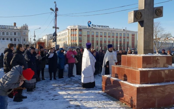 Прихожане вологодских храмов молитвенно отметили день избавления города от моровой язвы