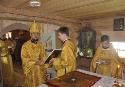 Епископ Флавиан совершил первое за 100 лет архиерейское богослужение в Евфросино-Синозерской пустыни