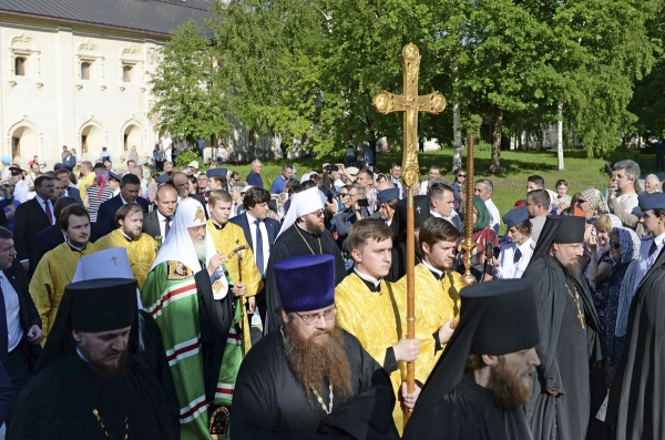 Святейший Патриарх Кирилл посетил Кирилло-Белозерский монастырь