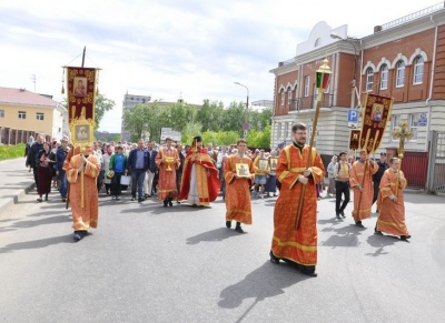 В Череповце прошел общегородской крестный ход