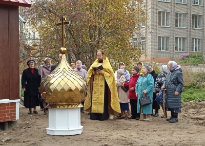 В селе Молочное завершается строительство нового храма в честь Архистратига Божьего Михаила