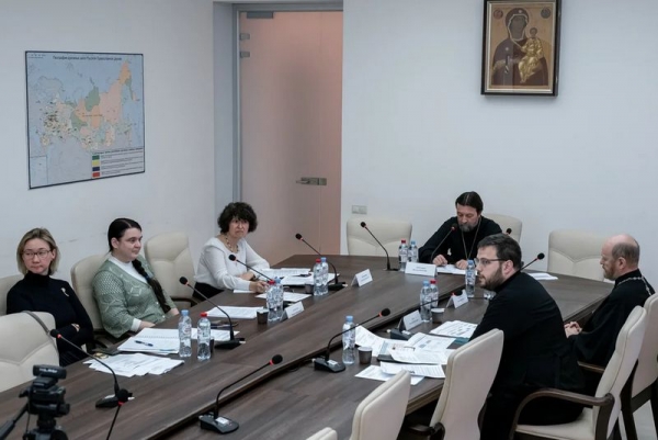 Представители администрации семинарии участвовали в онлайн-конференции Учебного комитета