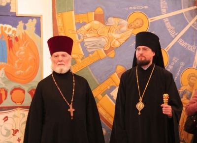 Епископ Флавиан принял участие в открытии уникальной выставки современных иконописцев