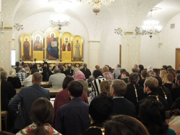 Сотрудники отдела религиозного образования и катехизации Череповецкой епархии приняли участие в Рождественских чтениях