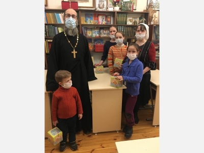 Социальный отдел Вологодской епархии подготовил пасхальные подарки для детей из многодетных и малообеспеченных семей