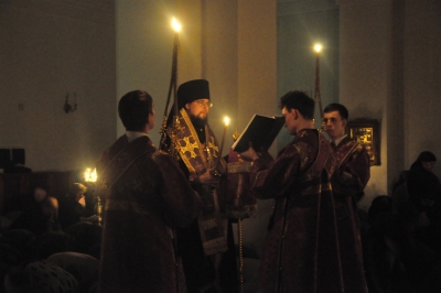 Епископ Флавиан совершил великое повечерие с чтением Великого канона прп. Андрея Критского