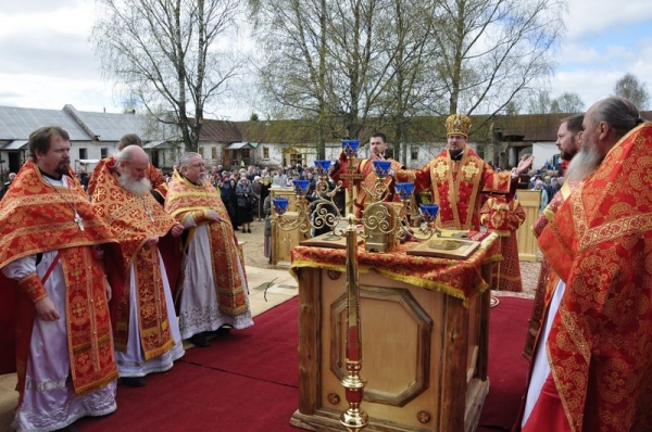 В Филиппо-Ирапской пустыни состоялись торжества по случаю 500-летия со дня ее основания