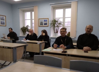 Клирики Череповецкой епархии прошли обучение на курсах повышения квалификации священнослужителей
