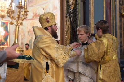 Епископ Игнатий совершил Божественную литургию и молебен на начало учебного года в Софийском Успенском соборе Вологодского кремля