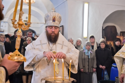 В праздник Крещения Господня митрополит Игнатий совершил Литургию и чин великого освящения воды в Горне-Успенском женском монастыре Вологды