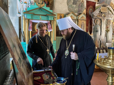 Митрополит Игнатий посетил храм Афанасия Великого на Лысой горе в селе Чирково Вологодской епархии