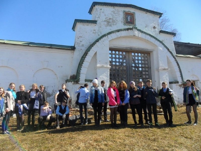 В Горицком монастыре состоялась необычная трудовая экскурсия для старшеклассников
