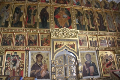 В череповецком храме Рождества Христова произведен ремонт иконостаса