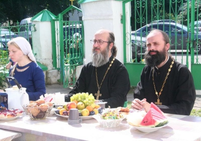 В престольный праздник Преображения Господня в Андреевском храме города Вологды состоялась благотворительная трапеза