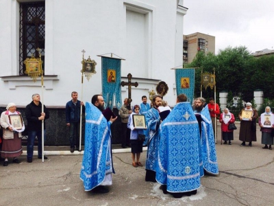 В престольный праздник в нижнем храме Рождества Христова города Череповца состоялось торжественное богослужение