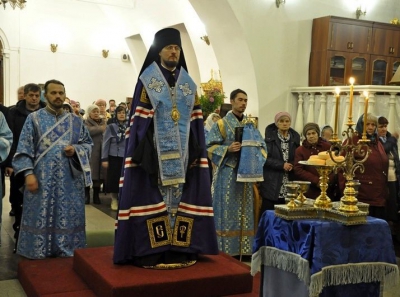 Епископ Флавиан возглавил всенощное бдение в канун праздника Покрова Пресвятой Богородицы