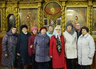 Пожилые жители Великого Устюга посетили кафедральный собор Прокопия Устюжского