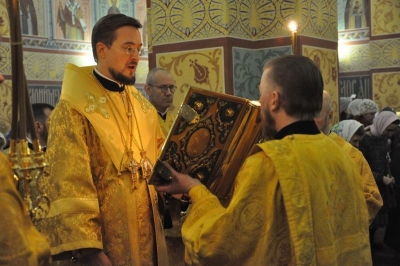 В кафедральном соборе Афанасия и Феодосия Череповецких состоялось архиерейское богослужение