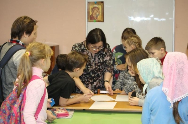 В воскресной школе собора Рождества Пресвятой Богородицы отпраздновали День народного единства и Казанской иконы Божией Матери