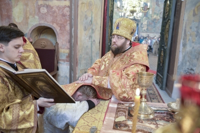 В Софийском Успенском кафедральном соборе Вологды митрополит Игнатий совершил Литургию