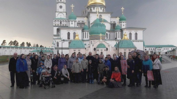 Состоялась паломническая поездка семей Школы родителей &quot;Под Божиим покровом&quot; Архиерейского Воскресенского подворья города Череповца