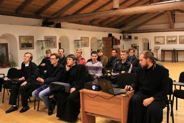 В Вологодской духовной семинарии состоялся кинолекторий ко Дню трезвости