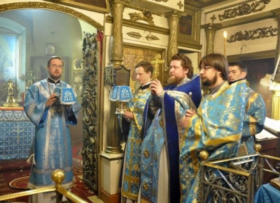 Епископ Флавиан совершил вечерню с Литургией в праздник Благовещения
