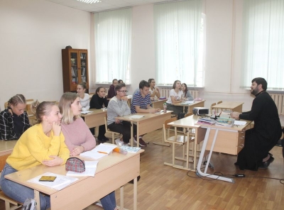 Продолжились миссионерские встречи в Вологодском педагогическом колледже